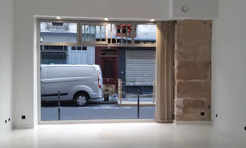 Iconic Rue Charlot Pop-up space - Image 0