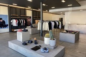 Luxury Retail Store on Melrose - Image 3