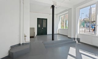 Floréal Belleville showroom - Image 1