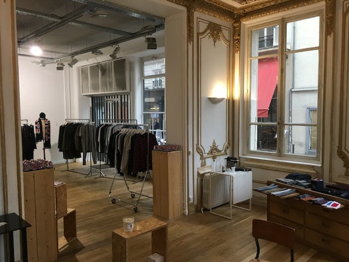 Rue Petites Ecuries Paris Pop up space - Image 4