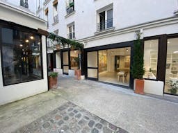 Saint Honoré Showroom/Gallery - Image 0