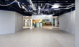 Showroom in Globen Shopping center - Image 0