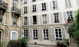 Showroom Tournelles - Image 6