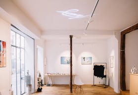 Bright pop-up space in Pigalle - Image 10