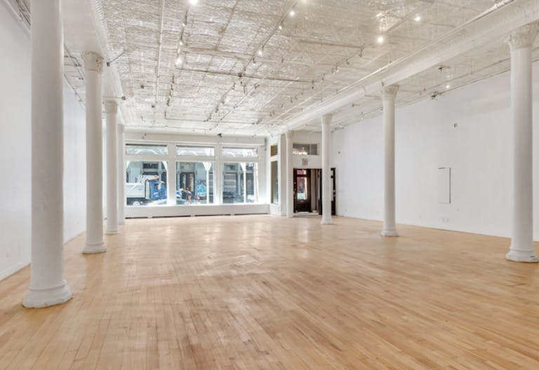 SoHo Store/Showroom with Stunning Display Windows - Image 2