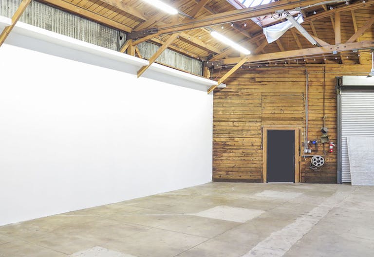 Unique Space in the Arts District - Image 1