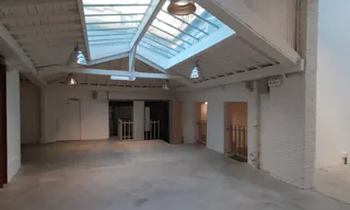 Event space in Le Marais - Image 6