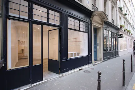 Rue Debelleyme beautiful pop-up space - Image 0