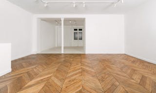 BEAUTIFUL GALLERY IN SAINT-HONORE DISTRICT - Image 1