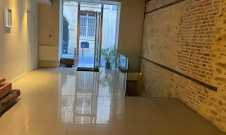 Boutique in Saint-Germain-des-Prés - Image 8