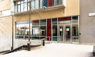 Arenavägen 21 Showroom - Image 1