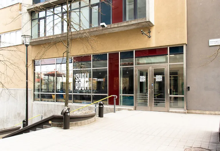 Arenavägen 21 Showroom - Image 1