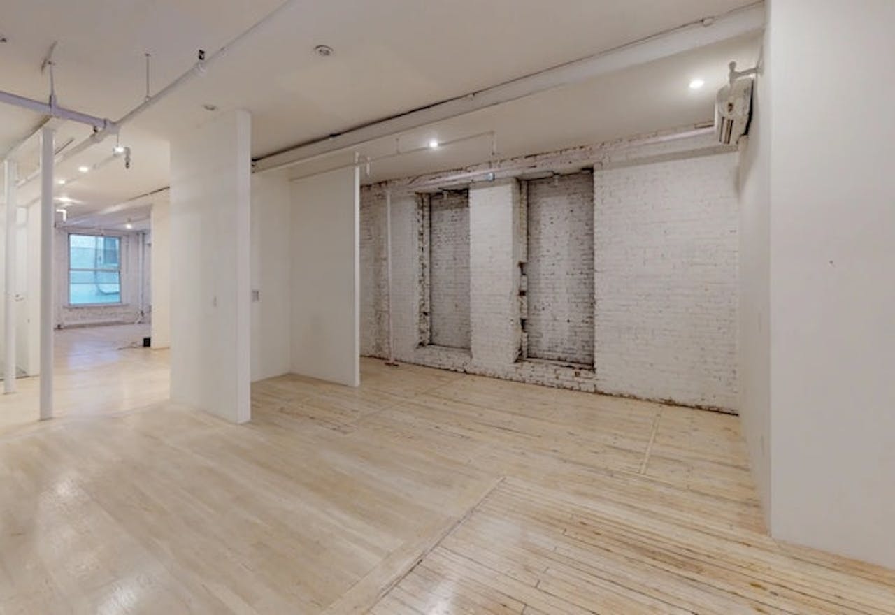 25 Howard Street, 2nd Floor - Image 0