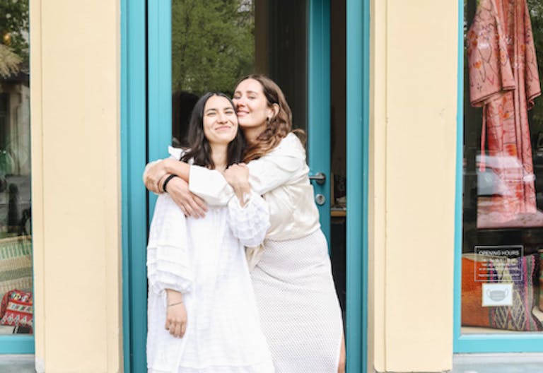 Shared space with well-known brand - Image 2