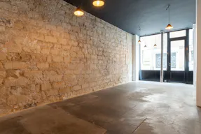 Beautiful boutique in the Marais - Image 0