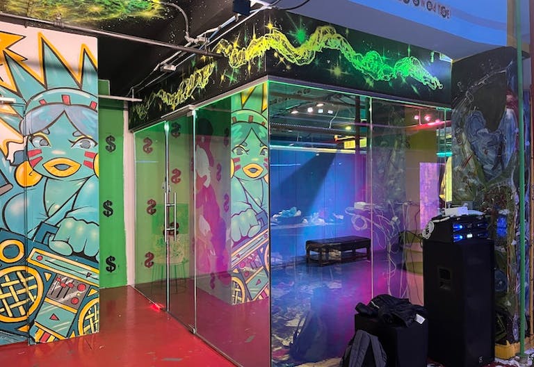 247 W 38th St - Image 0