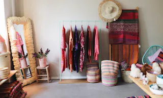Shared space with well-known brand - Image 10