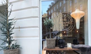 Beautiful space on Nordre Frihavnsgade - Image 0