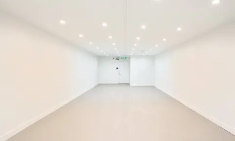Art Gallery in Venice Beach - Image 0