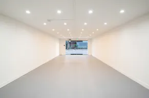 Art Gallery in Venice Beach - Image 3