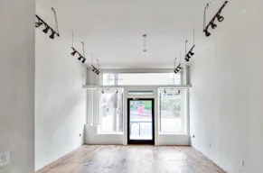 Pop-Up Space in Silver Lake - Image 2