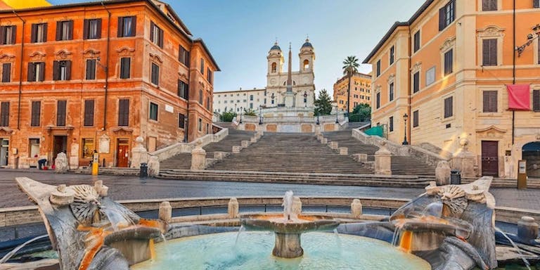 AAA-space on Piazza di Spagna - Image 0