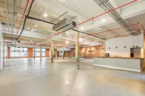 100 Sutton - Image 0