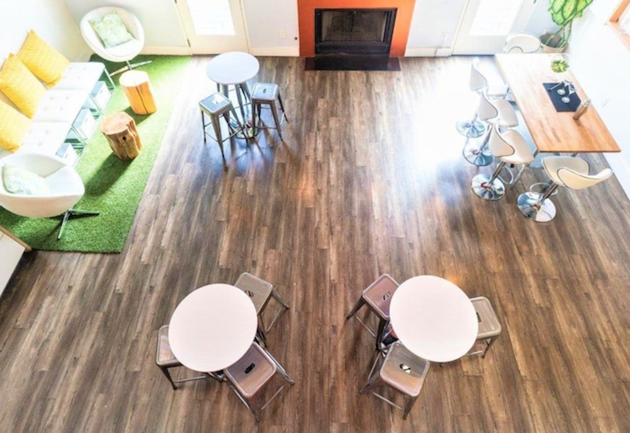 Brilliant Contemporary Loft in Santa Monica - Image 2