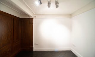 Chic Townhouse Venue in Soho - Image 6