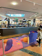 Former Vero Moda in Commerce Skövde - Image 3
