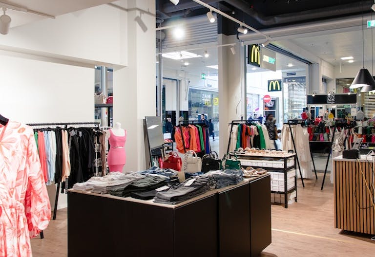 Kista Galleria - Pop Up Space - Image 4