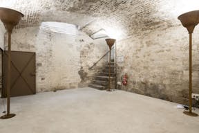 Event space in Le Marais - Image 11