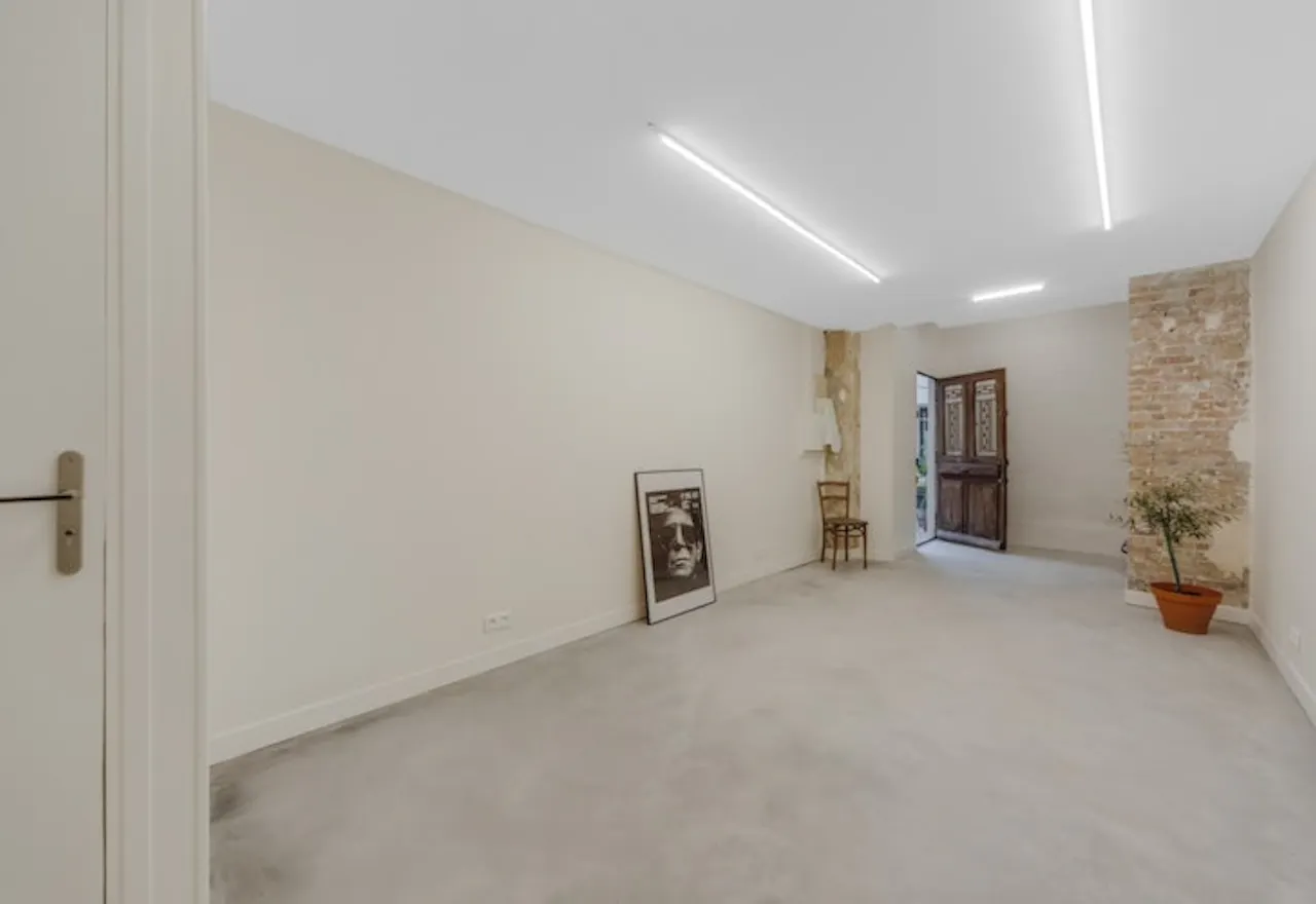 Galerie 62 M - Image 1