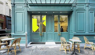 Historically classed store in Saint-Germain - Image 1