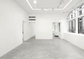 Large Showroom Rue Froissart - Image 5