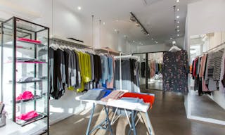 Retail space in Hampstead - Image 2