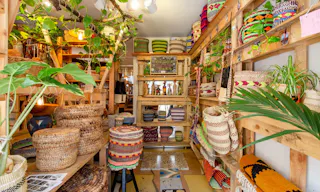 Unique Shoreditch Retail Store - Image 1