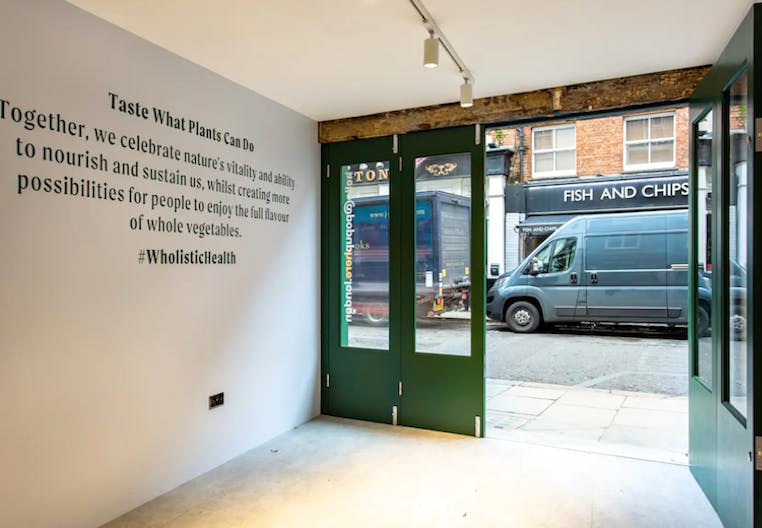 SOHO Pop Up Retail Space - Image 1