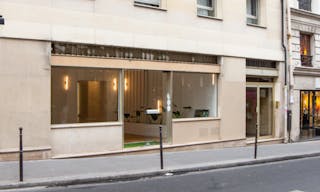 Marais pop up showroom - Image 4