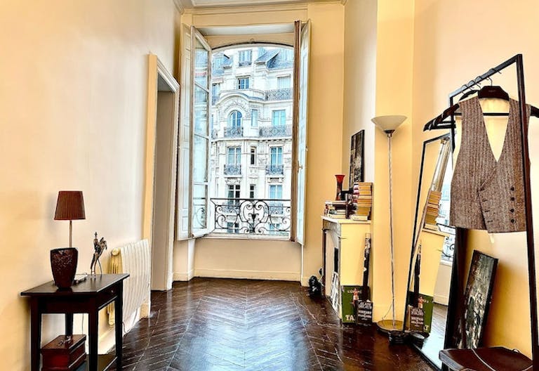 Appartement 6ème arrondissement idéal pour showrooms/dîners - Image 2