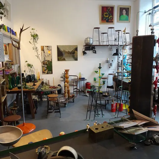 Mitte West Boutique - Image 4