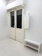 Petite gallery space in Le Marais - Image 4