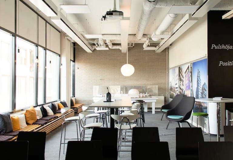 Arenavägen 21 Showroom - Image 4