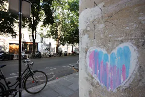 Chic pop-up space on rue de Turenne - Image 8