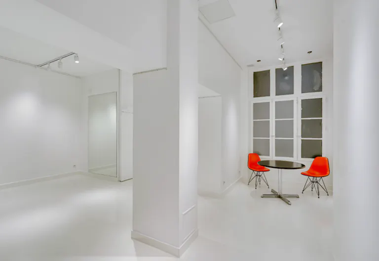 Great Pop-up space in Le Marais - Image 3