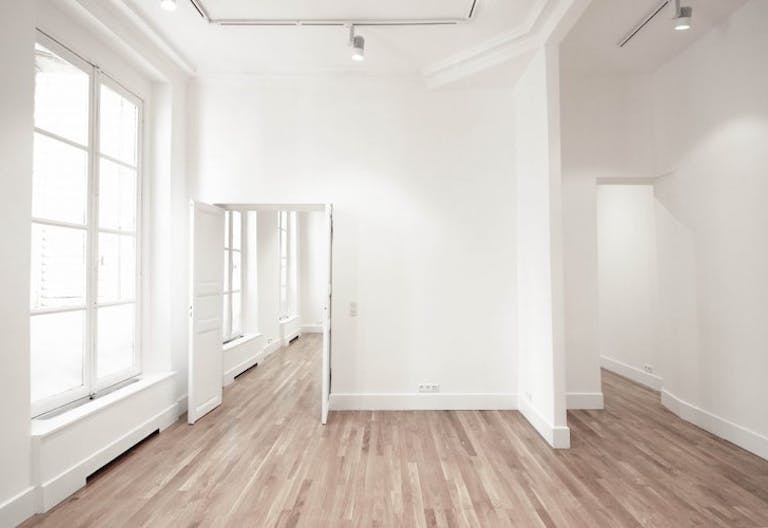 Showroom Tournelles - Image 2