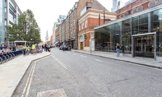 Event and Retail Space in Shoreditch - Image 8