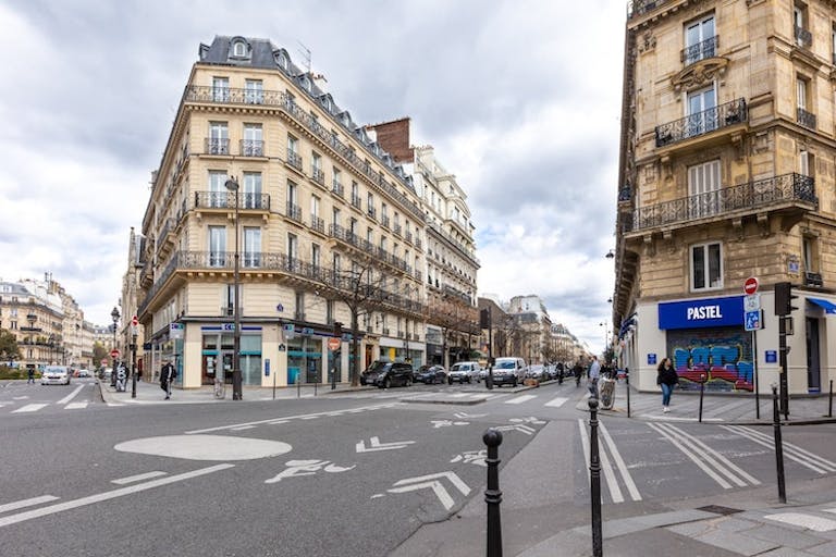 TRENDY PARIS MARAIS POP-UP STORE / SHOWROOM / GALLERY - Image 4