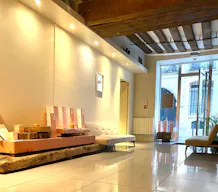 Boutique in Saint-Germain-des-Prés - Image 5