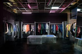 Mitte Fashion Showroom - Image 2